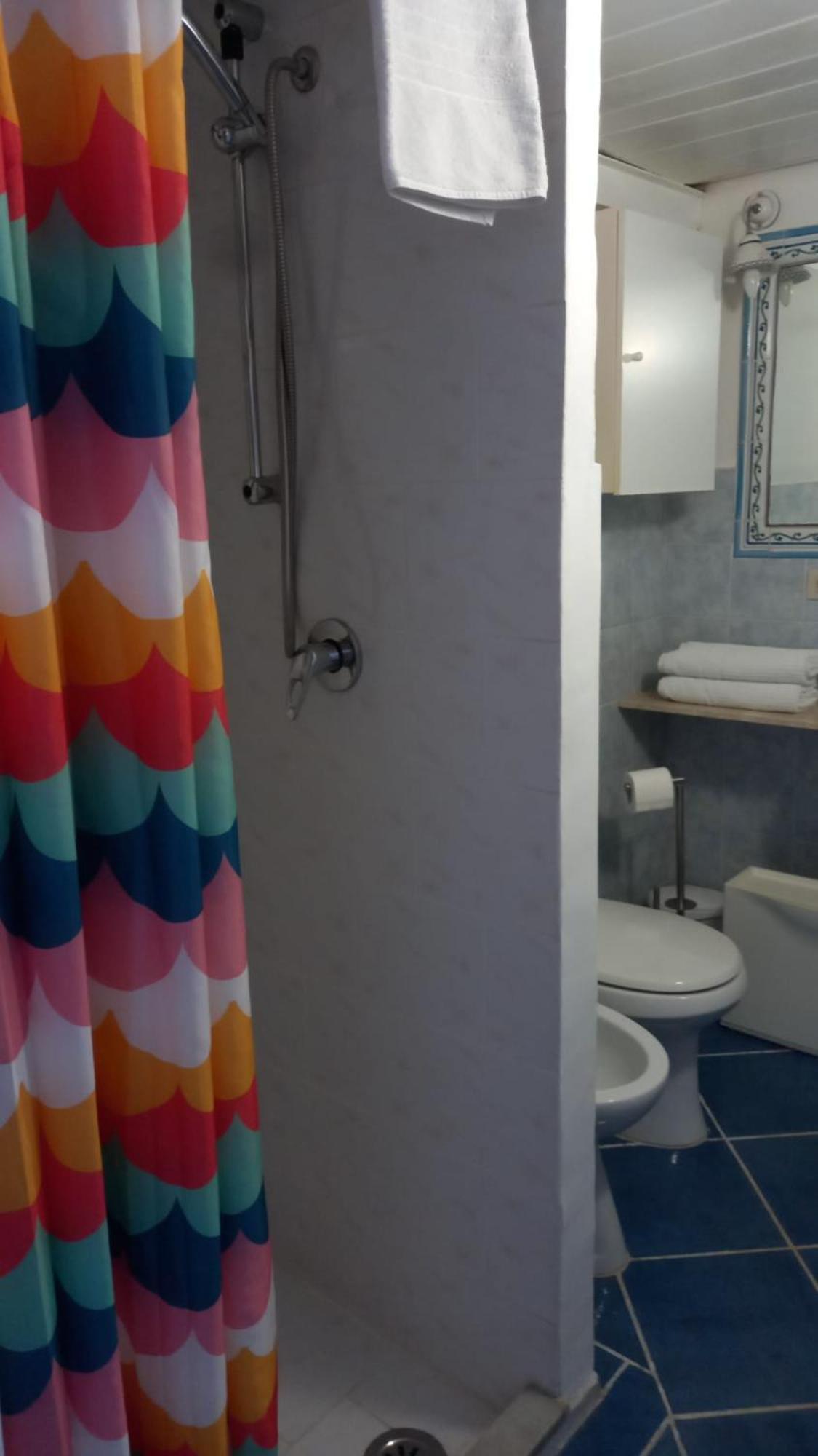 Hotel La Casa Sugli Archi Ponza Exteriér fotografie